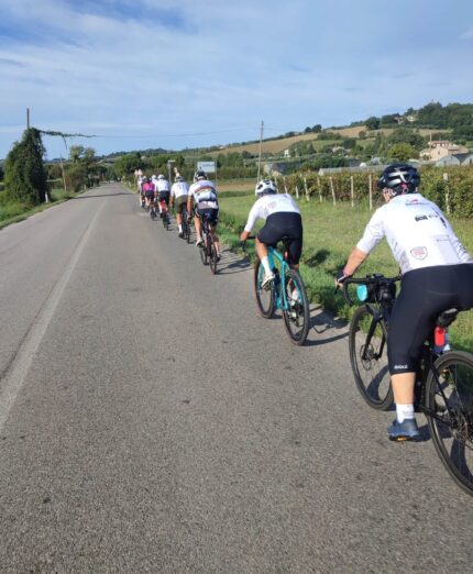Respect Day, cicloturisti in fila
