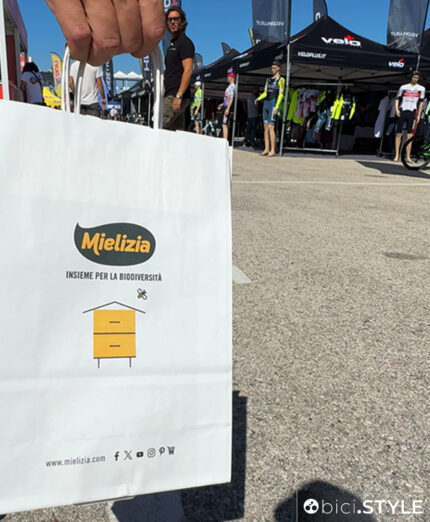 Italian Bike Festival 2025, stand Mielizia Conapi, miele, alimentazione