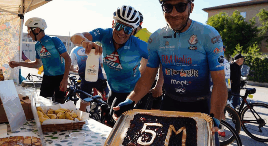 5Mila Marche, festa, torta, crostata