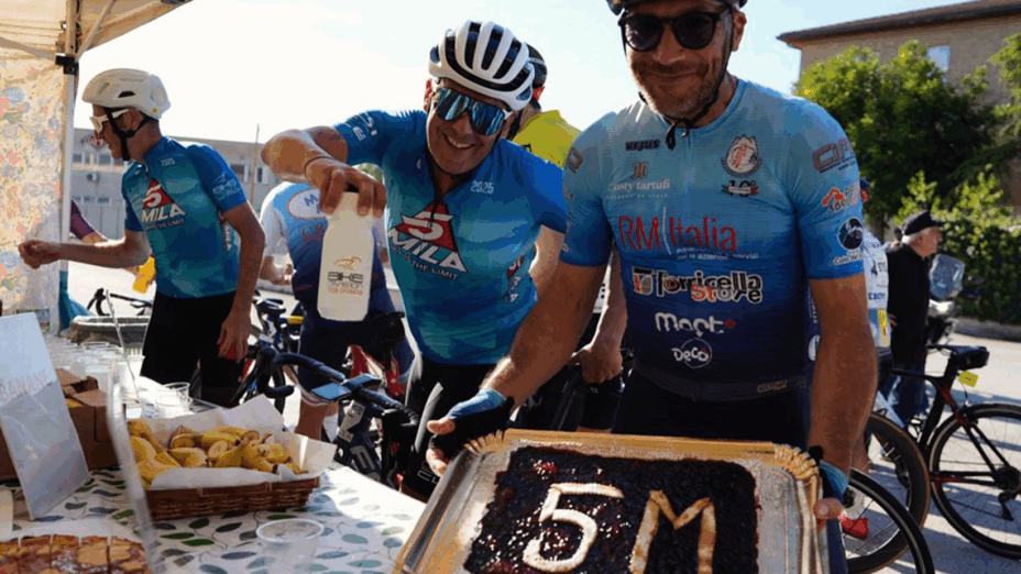 5Mila Marche, festa, torta, crostata