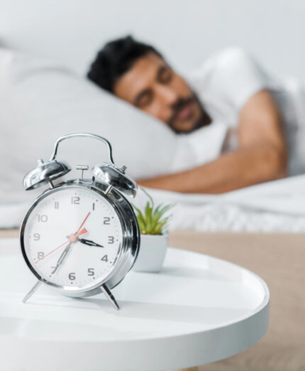 Riposo, dormire, sveglia, letto (Depositphotos.com)