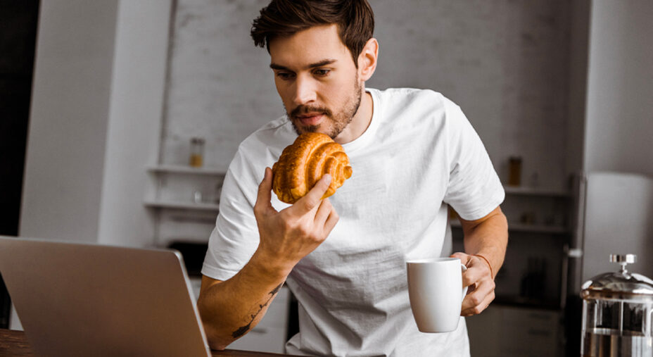 Merenda di autunno, alimentazione, cornetto, merendina, benessere, (depositphotos.com)