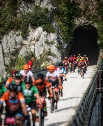 Bikers sulla ex-ferrovia Spoleto-Norcia