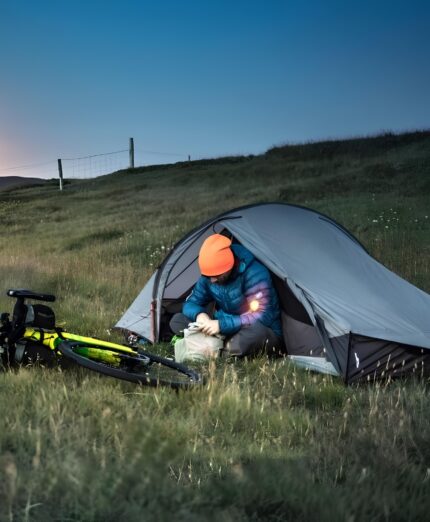 Corso Bikepacking, tenda e bici