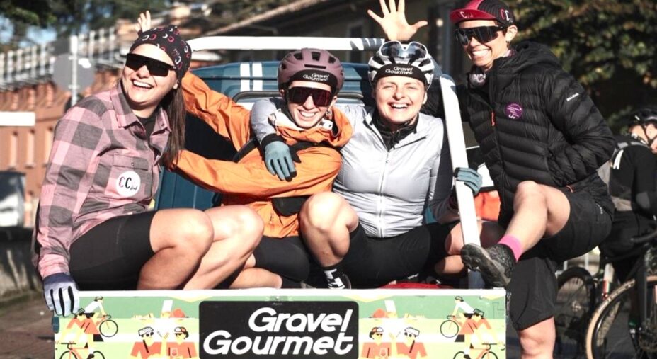 cicliste alla gravel gourmet