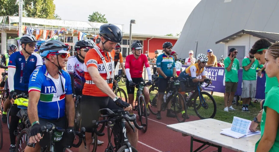 La partenza dal campo sportivo di Parabiago. Sono previsti oltre 600 partecipanti alla prossima edizione