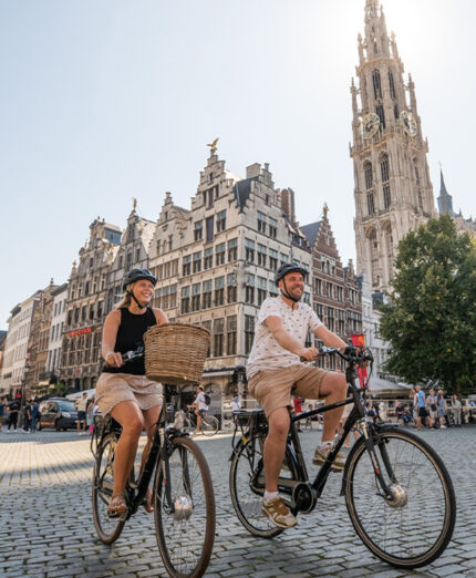 L'ADUTEI è un organismo che cu8ra la promozione delle vacanze degli italiani all'estero