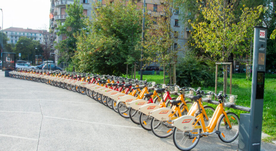 C'è una richiesta sempre maggiore dai vari municipi milanesi per nuove stazioni di parcheggio bici