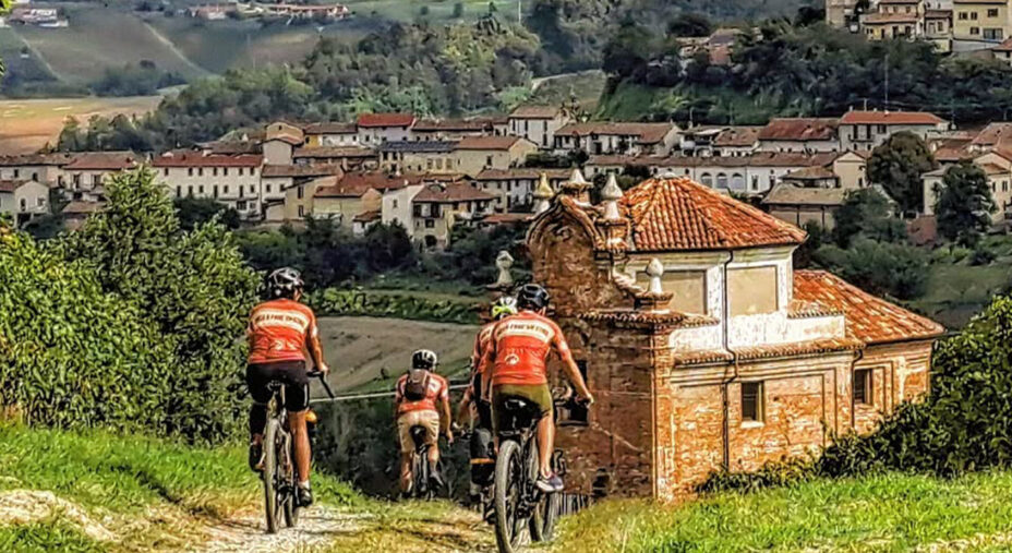Sul sito Scapitta ha sviluppato molti tracciati, per l'Italia principalmente in Piemonte