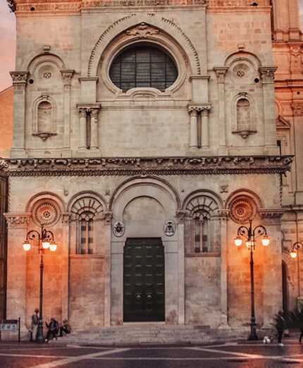 La Cattedrale di Foggia, uno dei principali siti culturali della città, fortemente bombardata durante l'ultimo conflitto mondiale