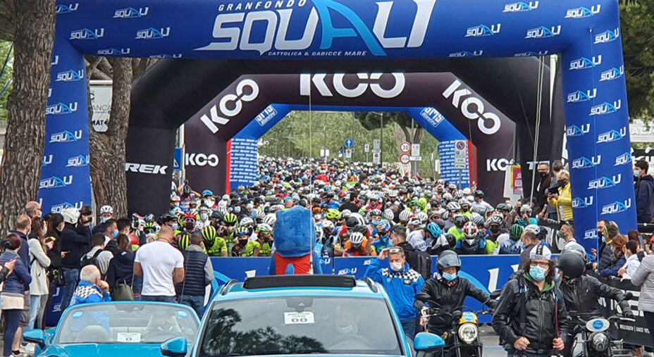La Granfondo degli Squali ha festeggiato quest'anno il suo decennale. E' tra le più frequentate d'Italia