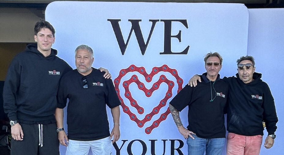 Renato Sabbini, a sinistra, con i componenti dello staff presente alla Roma XXIVh