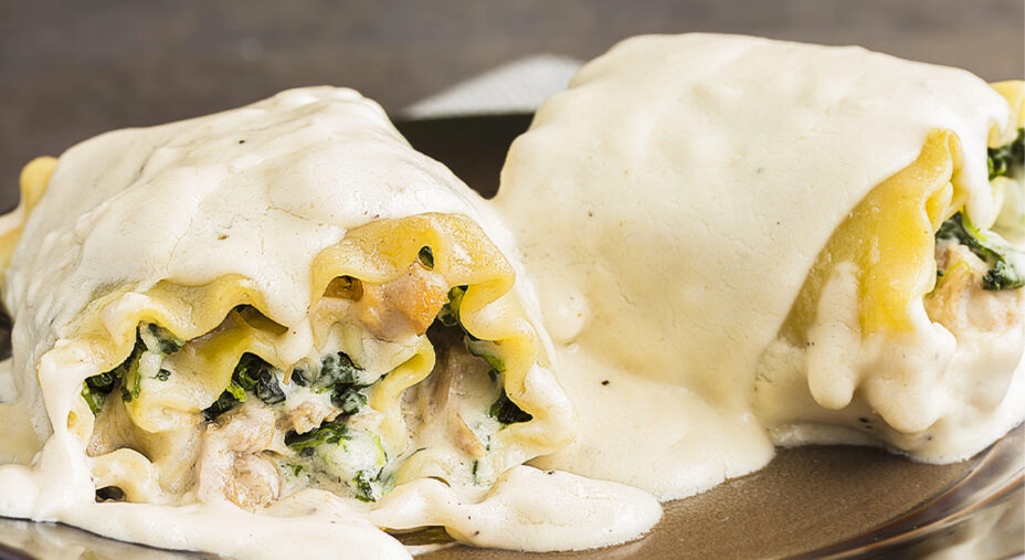 Lasagne alla besciamella, salsa, alimentazione, inverno burro, latte, farina (depositphotos.com)