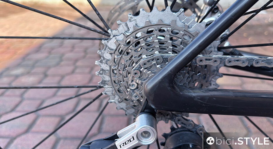 Il detergente spray pratico e funzionale è Pulitel di Spryke