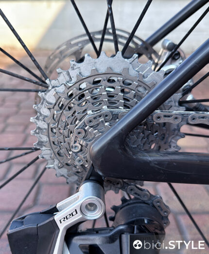 Il detergente spray pratico e funzionale è Pulitel di Spryke