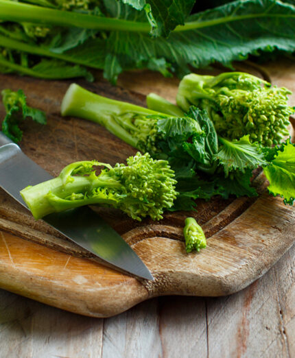 Le cime di rapa stanno conoscendo anche una diffusione più ampia al Nord (depositphotos.com)