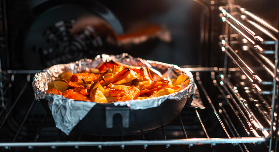 Cottura a forno, alimentazione (depositphotos.com)