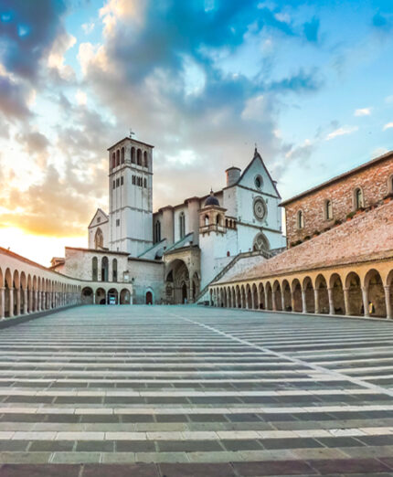 Cammino Francescano della Marca, da Assisi ad Ascoli Piceno, (depositphotos.com)