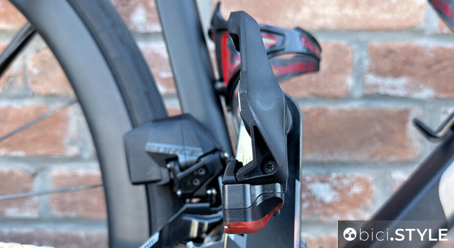 La sicurezza e la visibilità del ciclista passano anche dai pedali