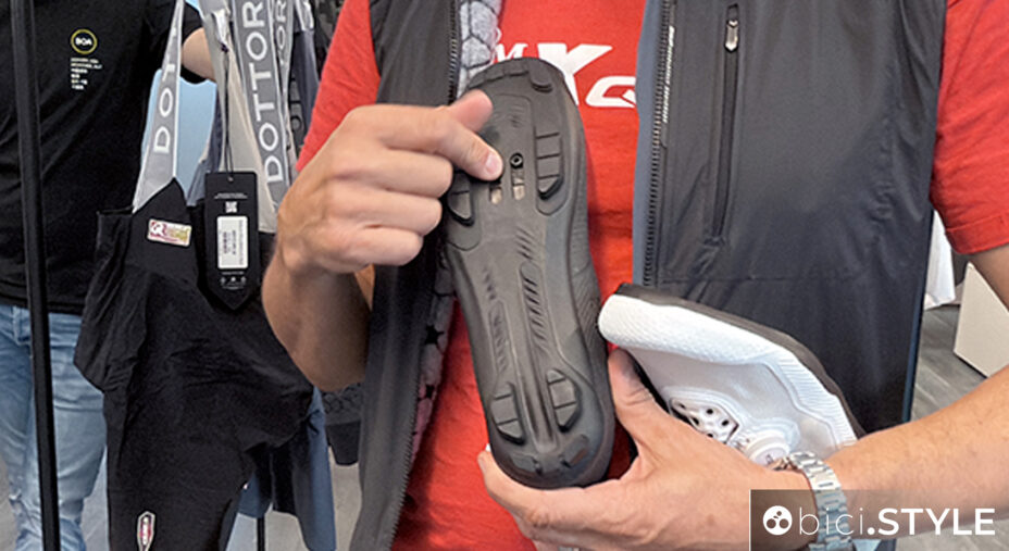 Gregarius Adventure, le nuove calzature off-road di Q36.5. Senza estremizzazioni, tanto comfort, senza perdere di vista la termoregolazione