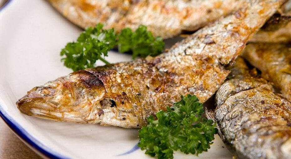 Alimentazione, Lago di Como, pesce agone, ricetta missoltino (immagine bbtreesubmission/123RF)
