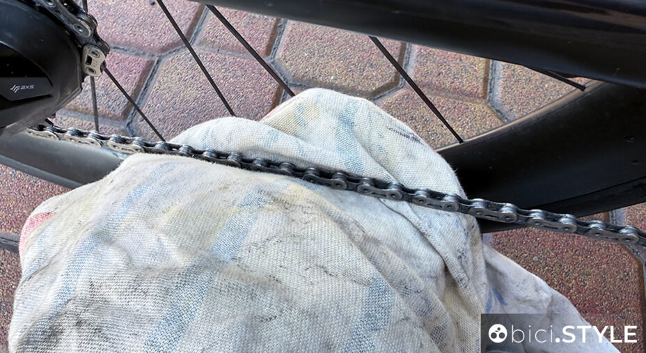 Il detergente spray pratico e funzionale è Pulitel di Spryke