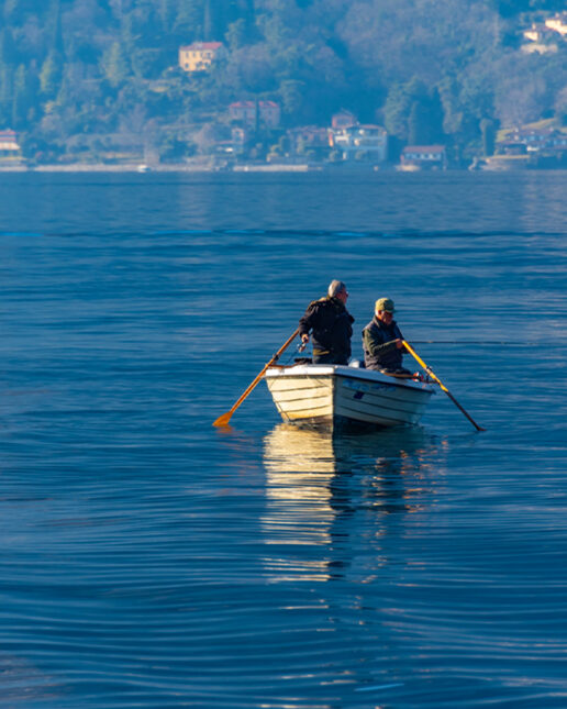 Pescatori sul Lago di Como (depositphotos.com)