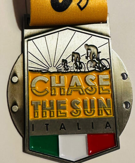 L'iscrizione costa 240 euro, comprensivi di due cene e due gadget speciali (uno a sorpresa...)