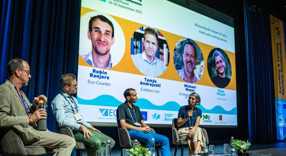 Un momento dei lavori svoltisi a Balaton in Ungheria, durante il congresso annuale della federazione europea