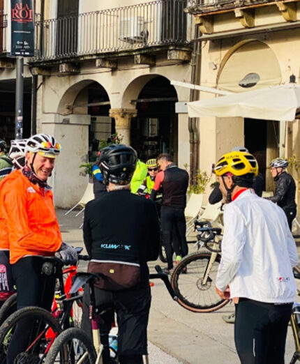 IP365 consiste in escursioni di gruppo in gravel, una al mese, nel territorio di Vicenza. Sold out ad ogni occasione