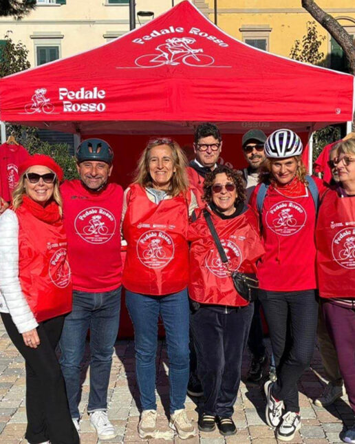 Pedale Rosso, Bettini e un messaggio per aiutare le donne