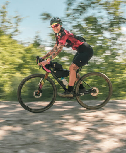 Bergamont, gravel, Margy