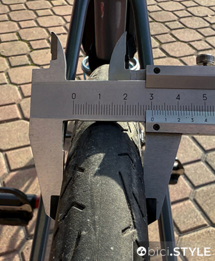 Il test completo del Pirelli Cinturato Evo TLR (sezione da 30)