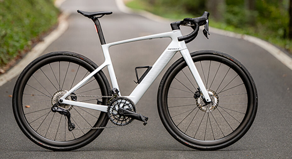 Scott Fastlane, una e-bike e un mezzo di condivisione