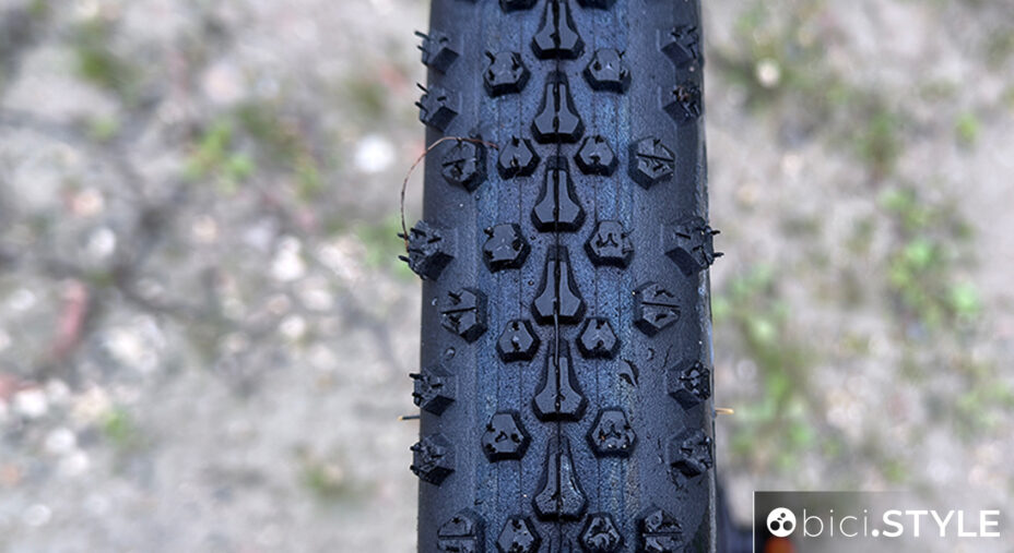 Vredestein Aventura Grezzo, il tubeless gravel che morde