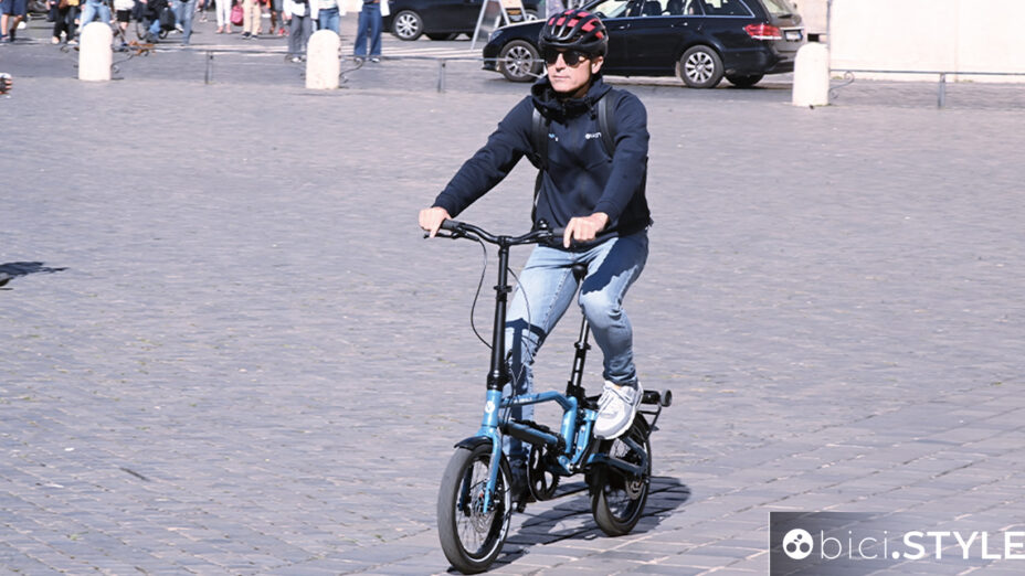 E-Foldy, Velo de Ville, Roma