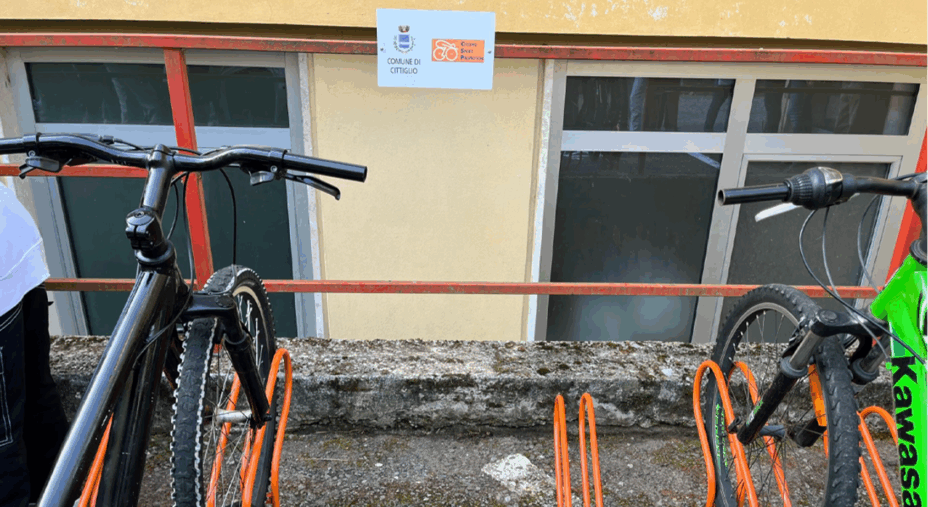 Cittiglio, iniziativa, rastrelliere per la scuola secondaria