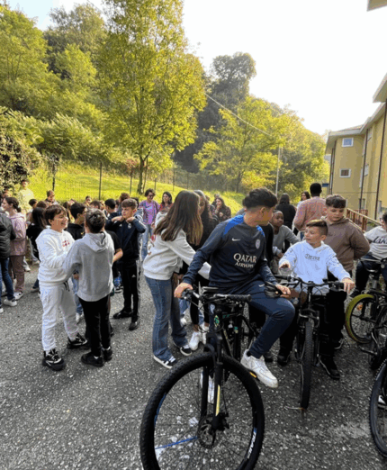 Cittiglio, iniziativa, rastrelliere per la scuola secondaria