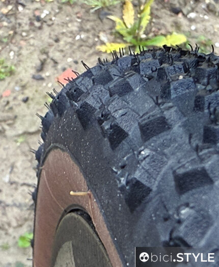 Vredestein Aventura Grezzo, il tubeless gravel che morde