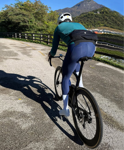 Dalle immagini sul profilo Instagram di Moser si riesce a valutare l'allineamento dei piedi