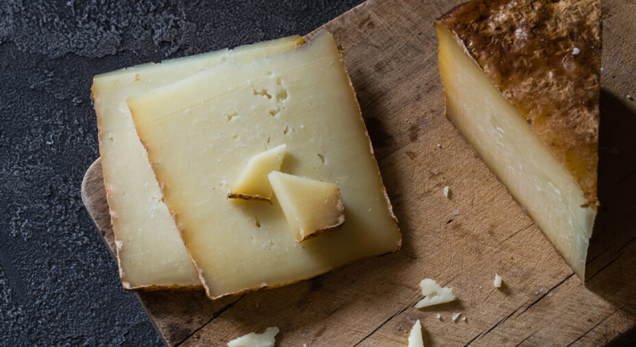 Il pecorino stagionato ha una densità nutrizionale molto elevata e la quasi totale assenza di lattosio (depositphotos.com)