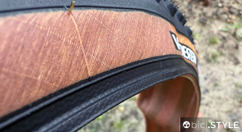 Vredestein Aventura Grezzo, il tubeless gravel che morde