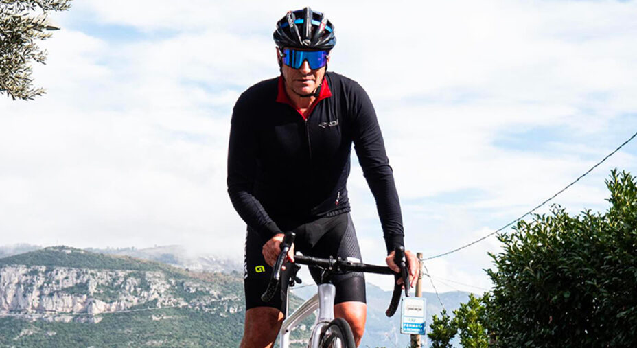 Stefano Garzelli è stato un professionista dal 1997 al 2013. Oggi è opinionista tecnico di Rai Sport