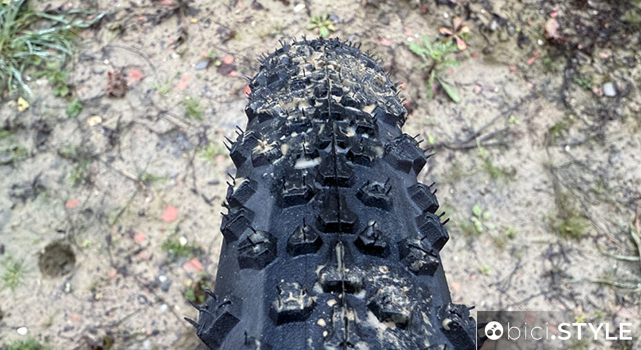 Vredestein Aventura Grezzo, il tubeless gravel che morde