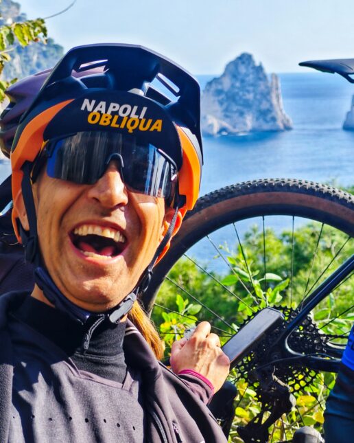 Capri Obliqua ,Luca Simeone e i faraglioni