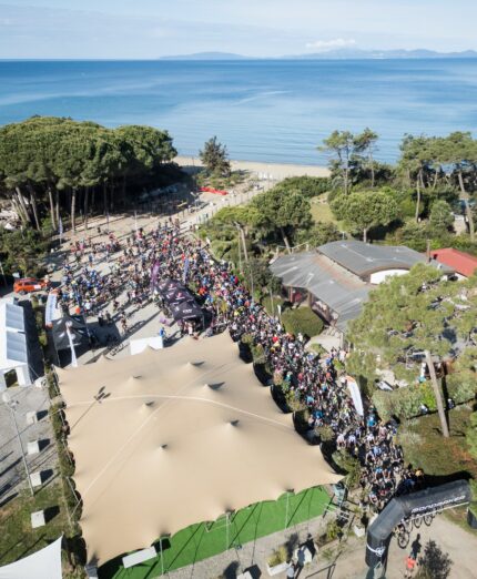 Unpaved Roads Punta Ala, Camping partenza