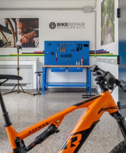 Hub Bike Hotel Gubbio, bike room