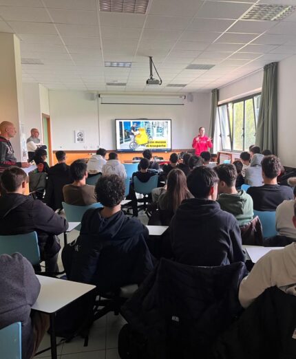 I mestieri della bici, Fiab Marsciano, classe, aula, scuola