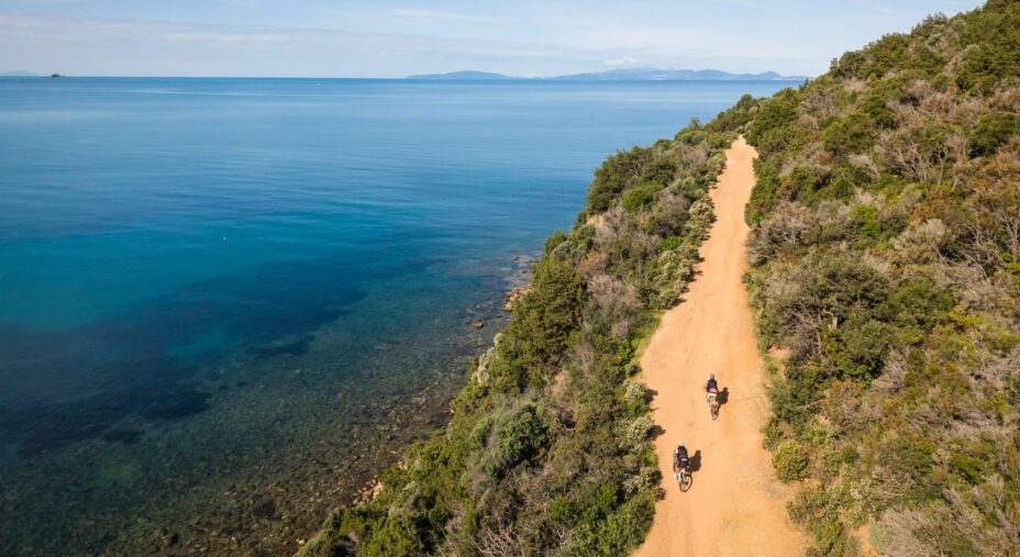 Unpaved Roads Punta Ala, panorama