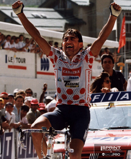 18 luglio 1992, Tour de France: Chiappucci vince a Sestriere dopo una lunga e memorabile fuga